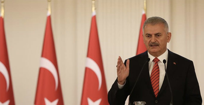 Başbakan: TSK'nın PYD'yi vurmasıyla ilgili kimin ne dediği önemsiz