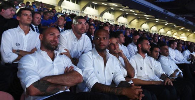 Inter'in katalog çekiminde Caner Erkin yer almadı