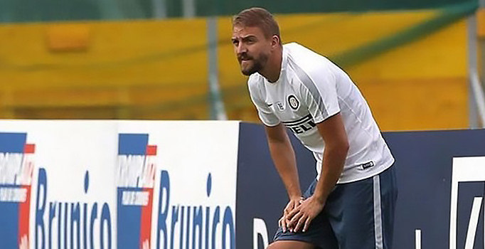 Eski Fenerbahçeli Caner Erkin Beşiktaş'a transfer oldu