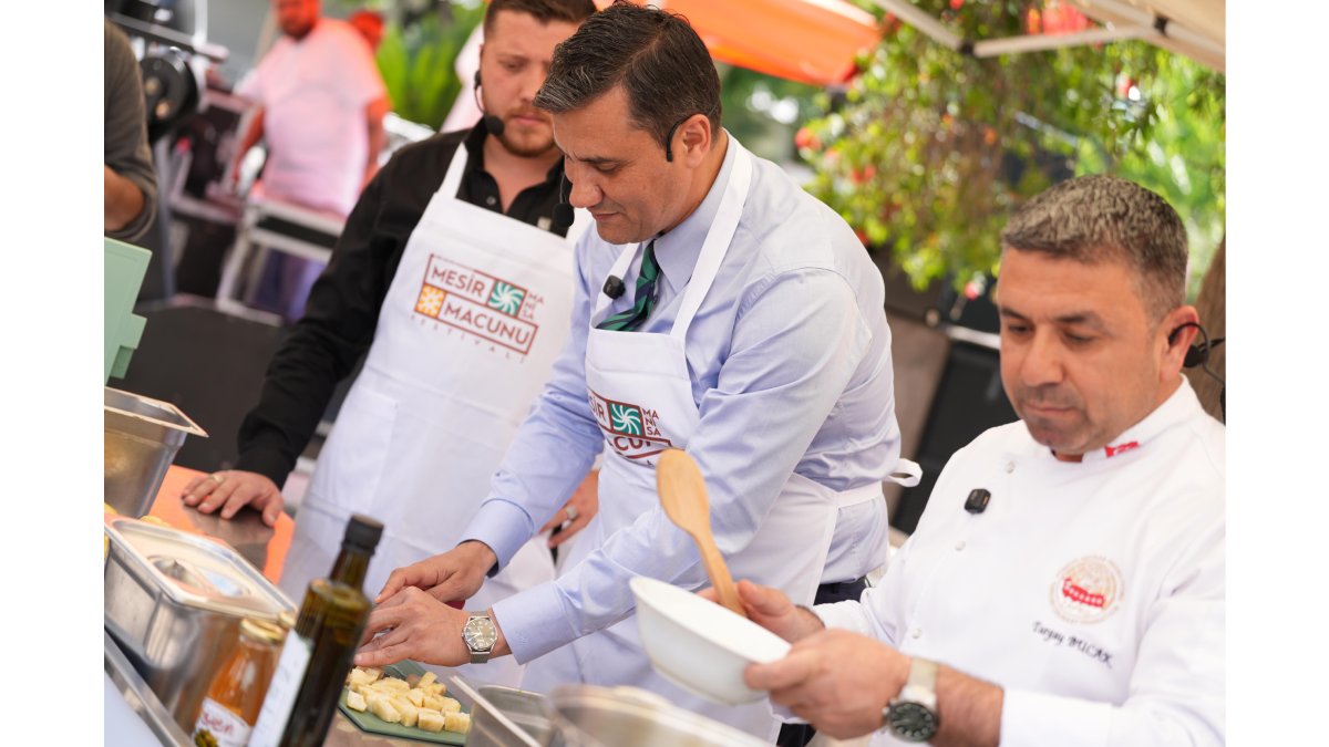 Gastronomi Panayırı’nda Başkan Zeyrek’ten “Enginarlı Mesirli Bahar Pilavı"