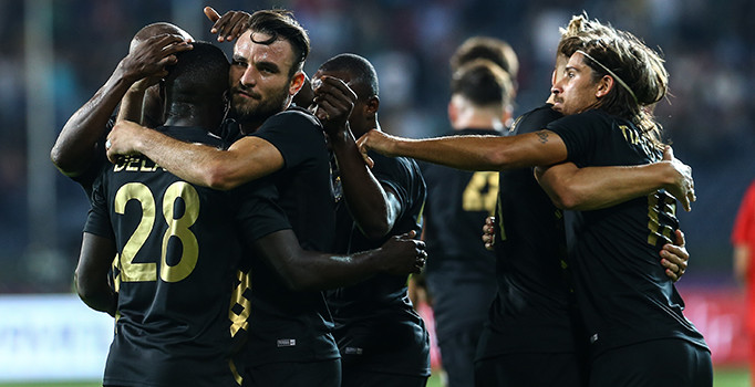 Başkent ekibinden tarihi zafer! | Osmanlıspor 2-0 Midtjylland