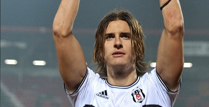 Beşiktaş'tan Atınç Nukan'a veda mesajı