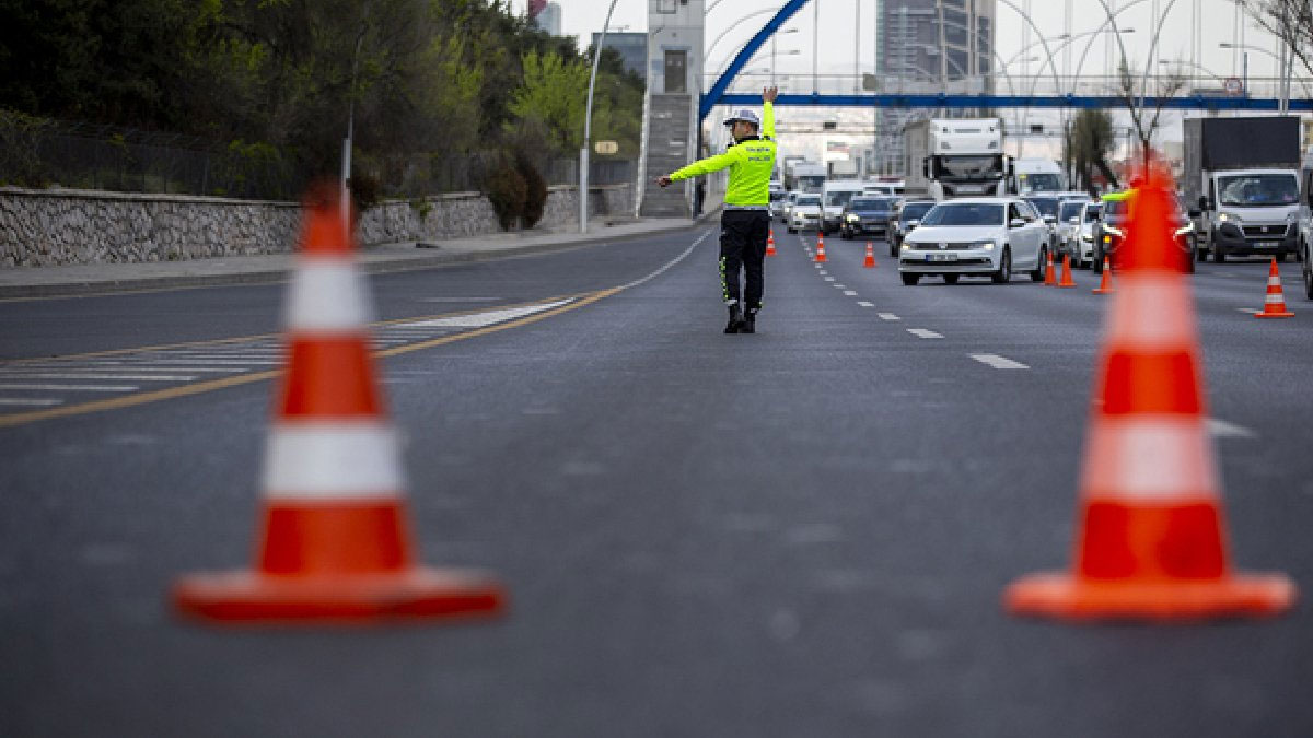 İstanbul'da  bazı yollar trafiğe kapatıldı