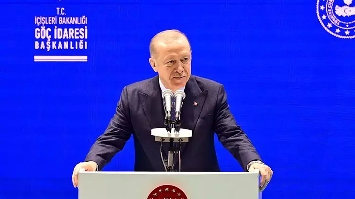 Erdoğan: Ülkemizde 4 milyon 33 bin göçmen var