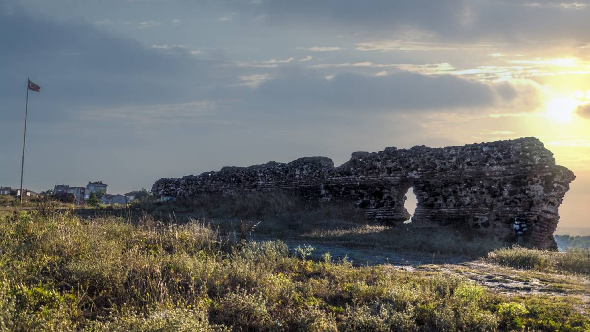 Çorlu Kalesi'nde tarihe ışık tutacak kazı çalışması başlıyor