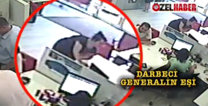 Darbeci general Semih Terzi'nin karısını noter katibi bıçakla kovaladı - Son dakika haberleri