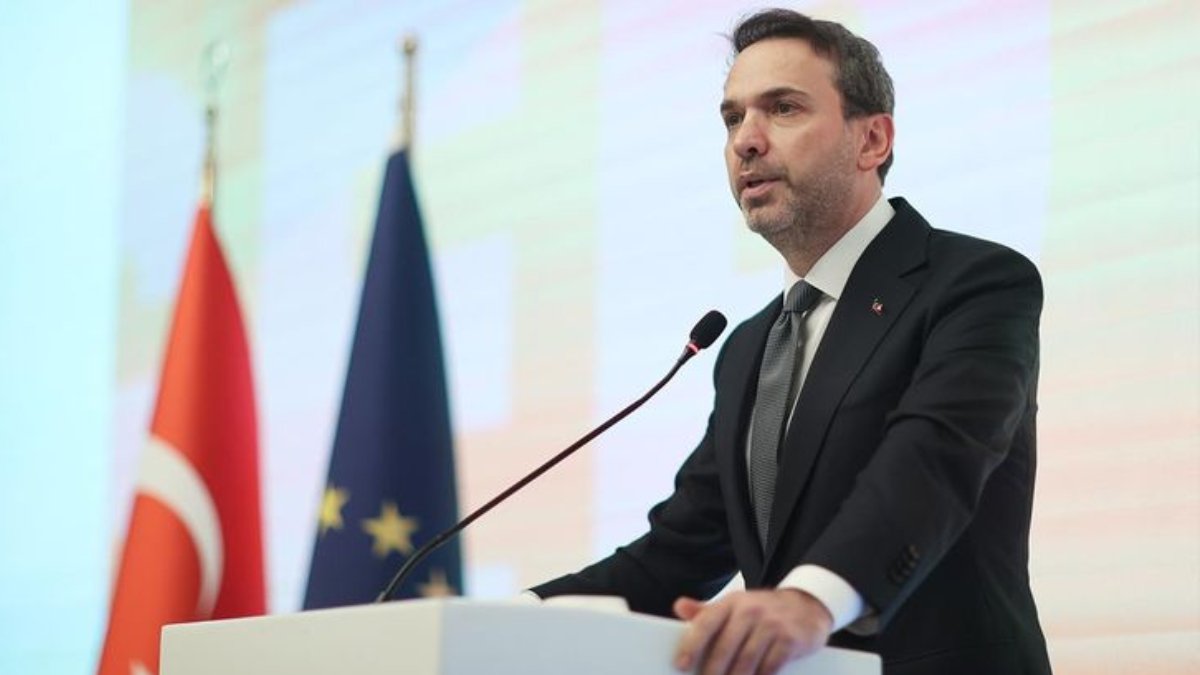 Bakan Bayraktar açıkladı: Avrupa'daki elektrik kesintileri bizi etkileyebilir