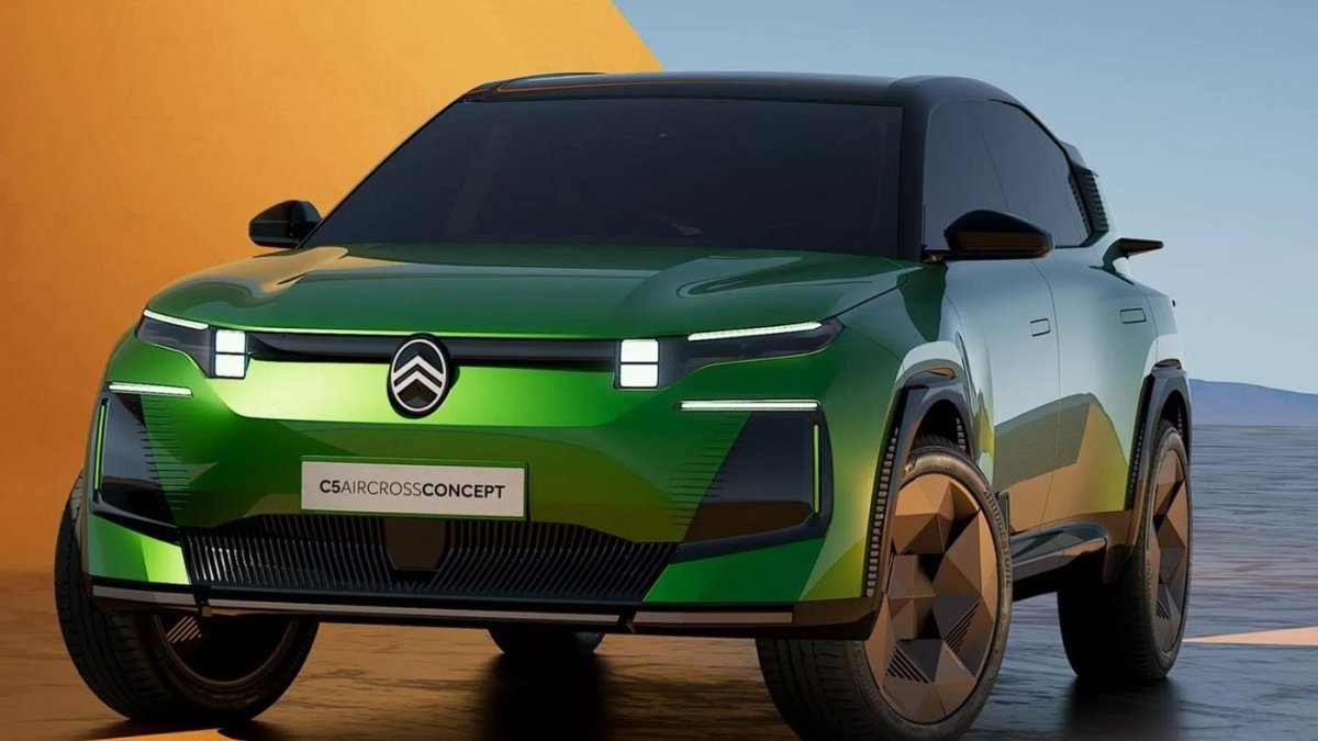 Citroen yeni elektrikli SUV modeli C5 Aircross'u tanıttı! Özellikleriyle dikkat çekiyor