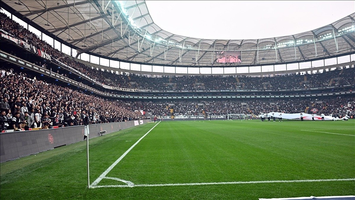 Beşiktaş’ta sular durulmuyor! 2 Milyon euroluk zarar iddiası gündemde