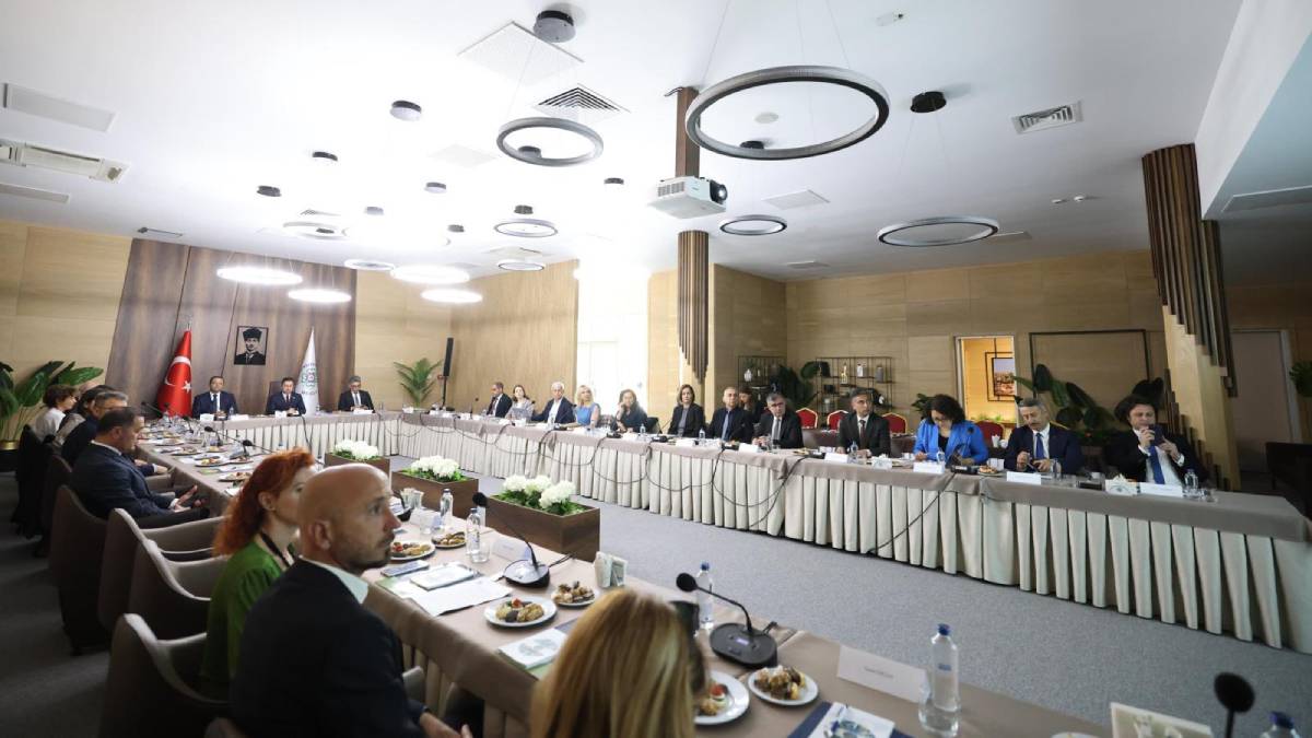 Muğla kıyılarının korunması için sezon öncesi planlama yapıldı