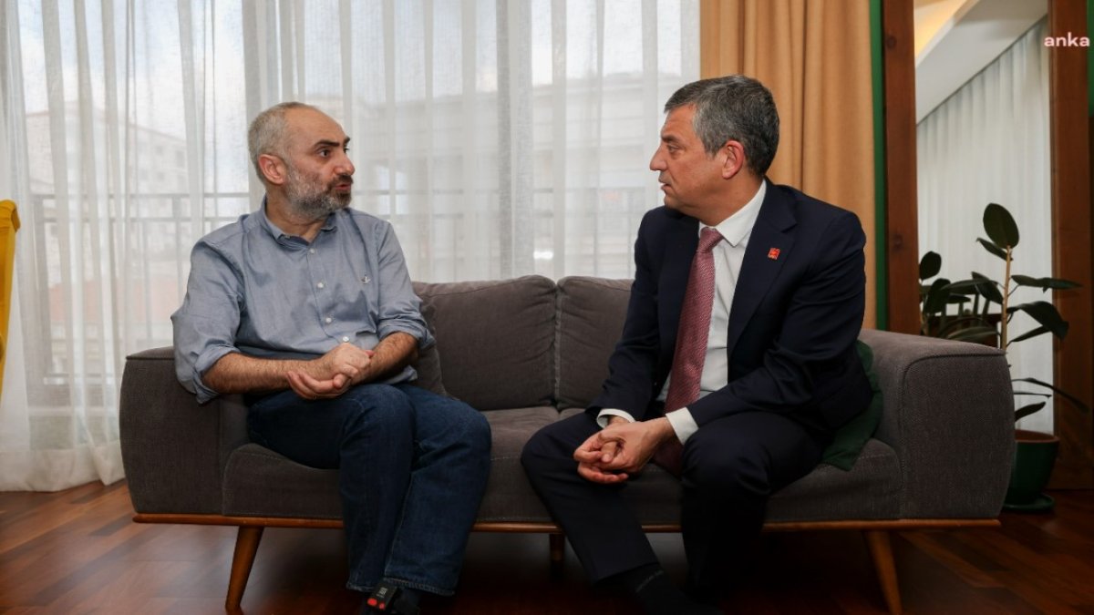 Özel’den ev hapsindeki İsmail Saymaz’a ziyaret: CHP heyeti eşlik etti