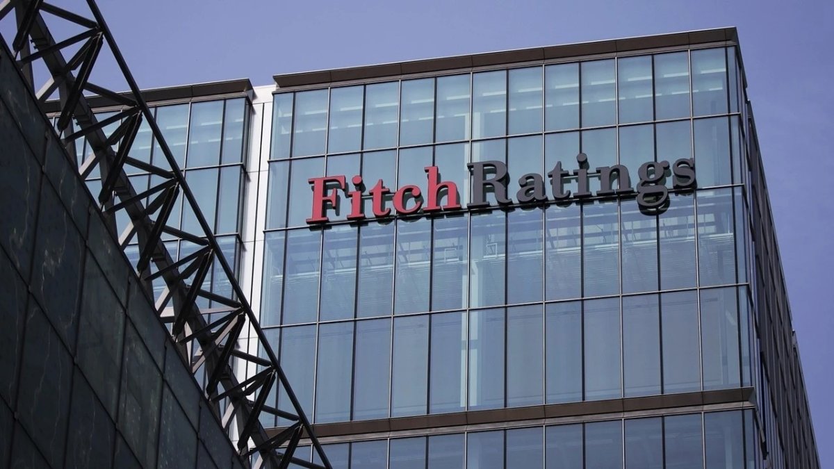 Fitch Türkiye için toplanıyor