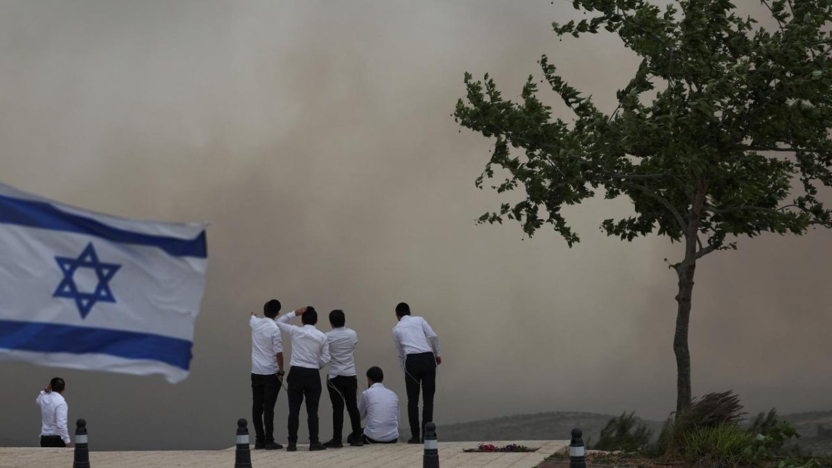 İsrail'in güneyinde şiddetli kum fırtınası çıktı