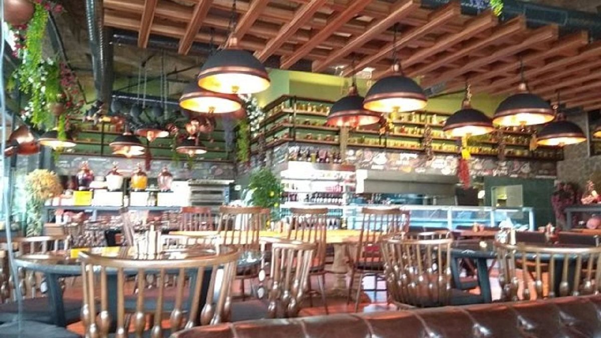 40’tan fazla şubesi bulunuyordu… Ünlü restoran zinciri iflas başvurusu yaptı! Sektörde tüm koltuklar sallanıyor