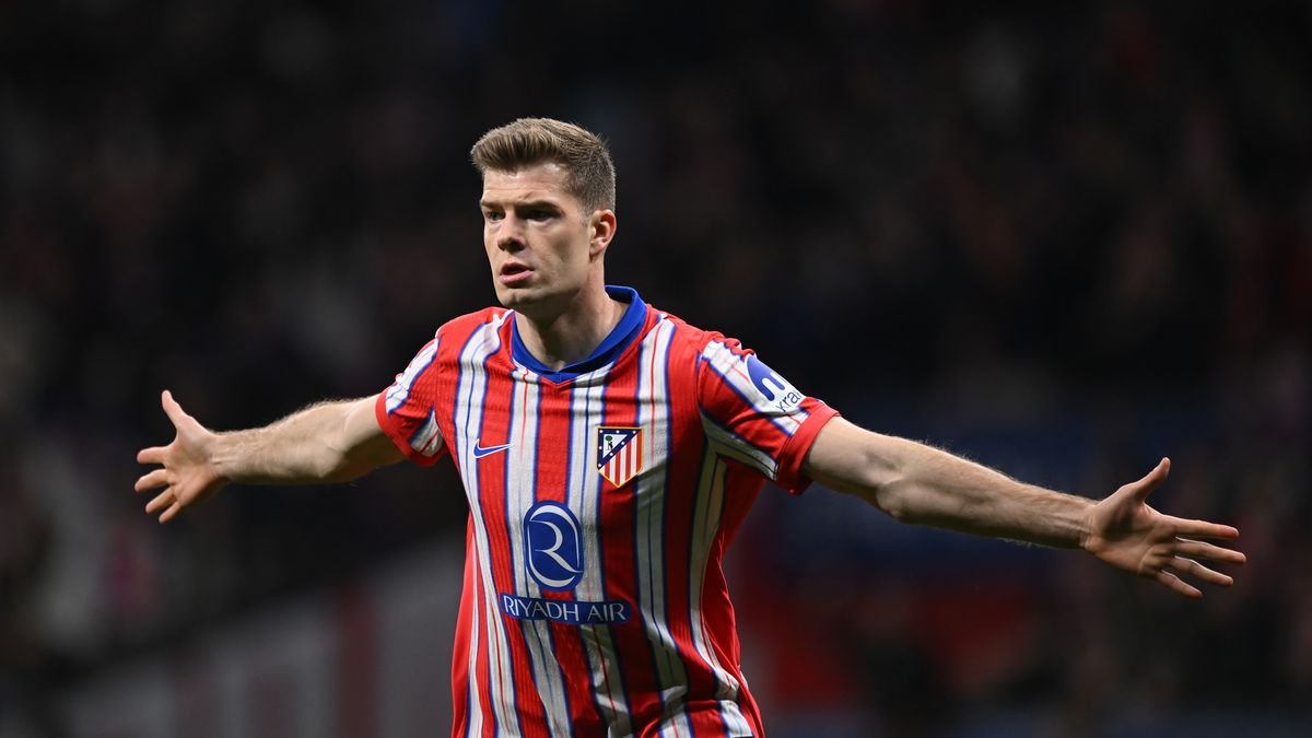 Alexander Sörloth transfer kapılarını kapattı! Norveçli yıldızdan net açıklama: Uzun yıllar kalmak istiyorum