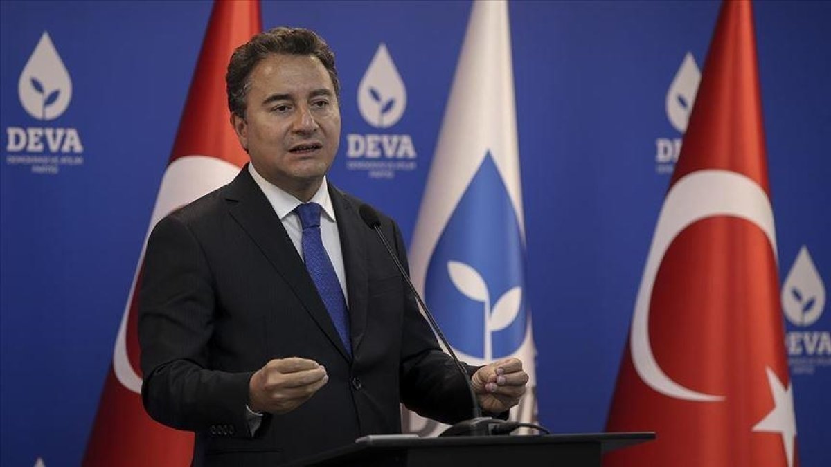 Babacan: İktidar baskı rejiminden vazgeçip, Türkiye'yi dönüşüme hazırlamalı