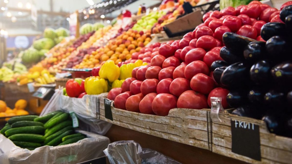 Zirai don gıda fiyatlarını vurdu: Pazarda domates bile lüks oldu