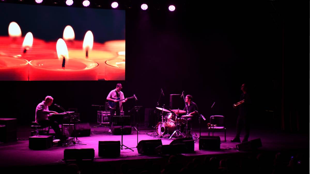 Sanatseverlerden Büyükşehir’in caz konserine tam not