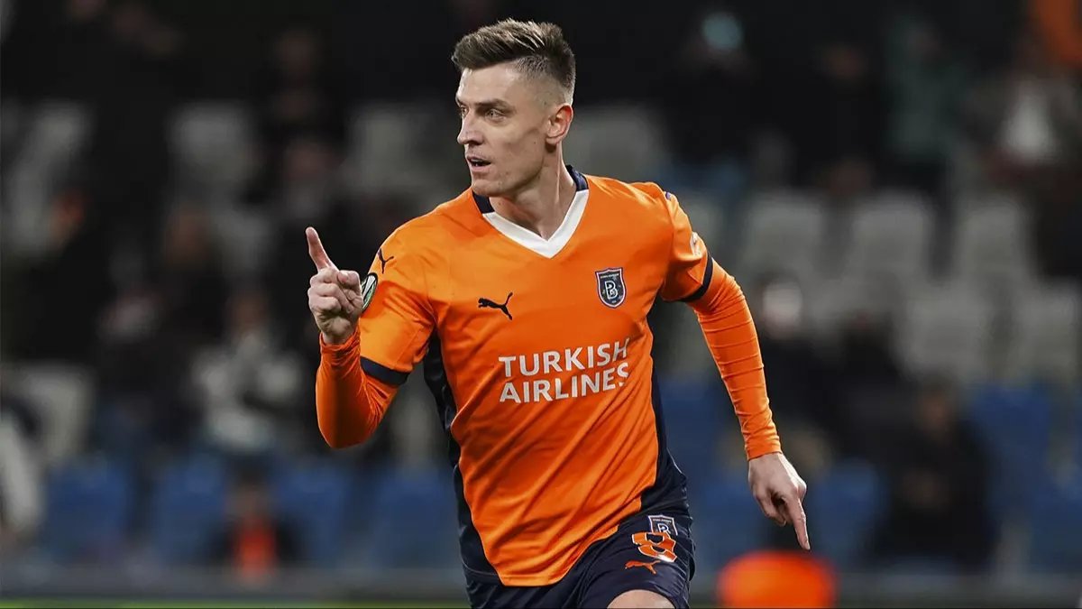 Piatek rekorla veda ediyor! Başakşehir’in golcüsü Katar yolcusu