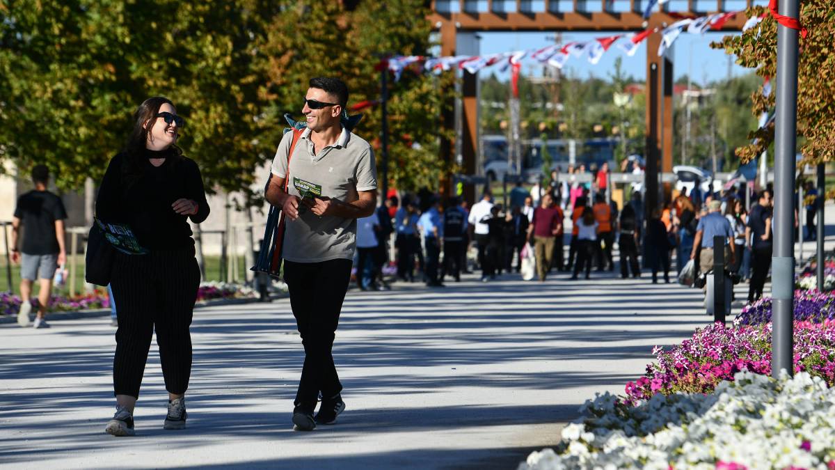 Betona boğulmuş bir kentin doğayla buluştuğu yer: ATA Çiftliği... 23 Nisan haftasında yaklaşık 35 bin Ankaralıyı ağırladı