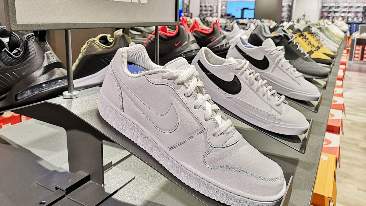 Dev ayakkabı üreticileri zor durumda: Nike ve Adidas dahil 76 şirketten Trump'a 'tarife' mektubu