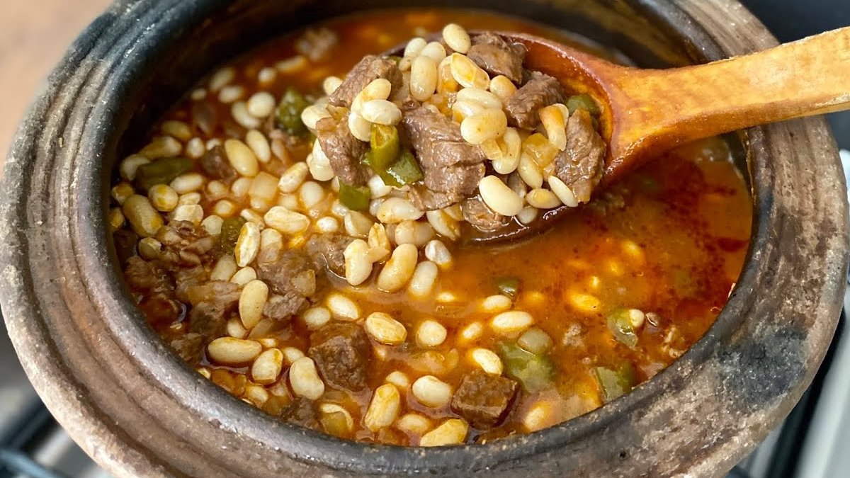 Klasiklerden vazgeçemeyenlere unutulmaz lezzet! Deneyen parmaklarını da yiyor!