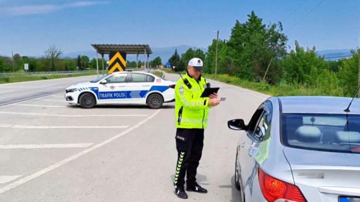 İlk dört ayda havadan denetim bilançosu: 37 bin 56 araca ve sürücüye işlem yapıldı