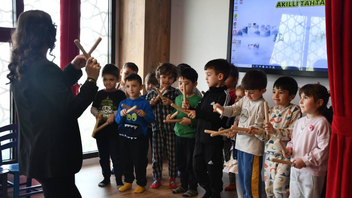 Büyükşehir ile çocuklar eğlenerek öğrendi