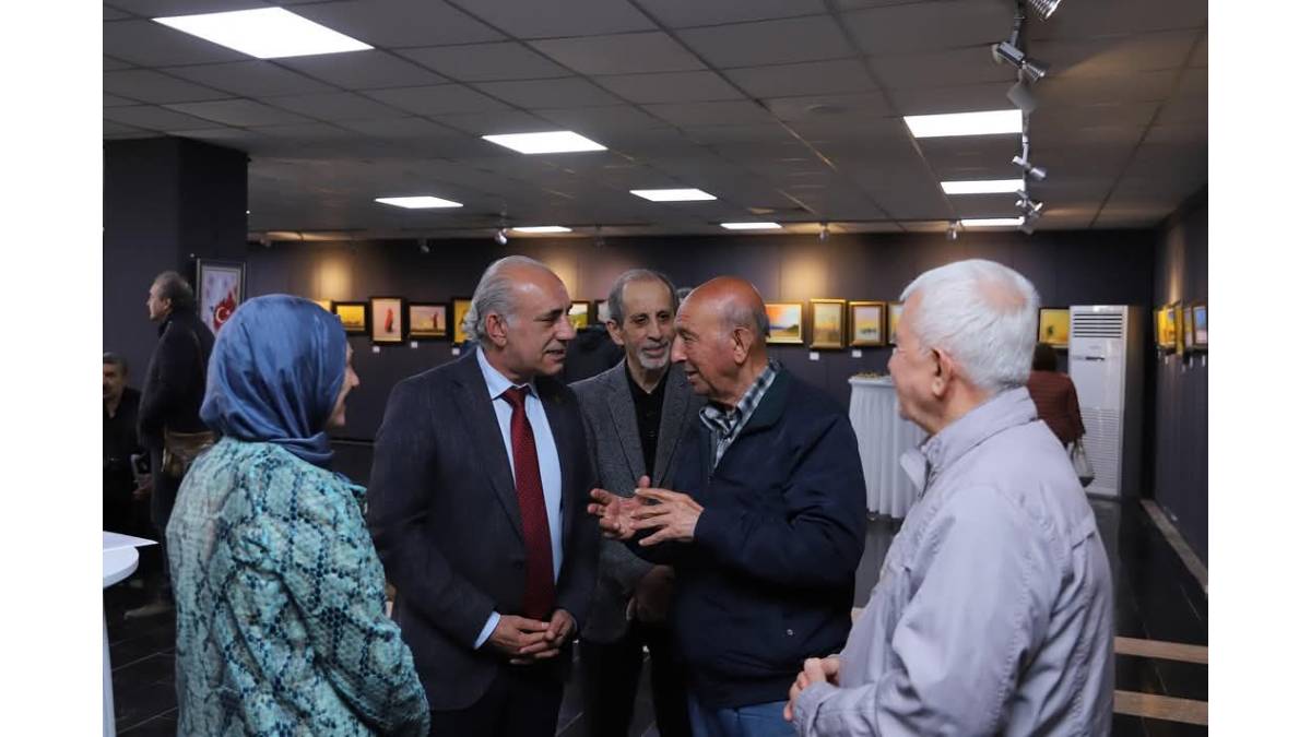 "Hayatın Renkleri" karma resim sergisi açıldı