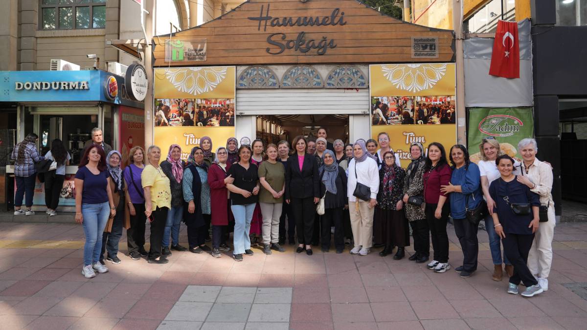 Başkan Ünlüce vatandaşla buluşmaya devam ediyor