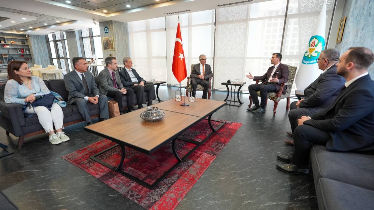 Manisa Büyükşehir Belediyesi ve Yaşar Üniversitesi’nden iş birliği protokolü