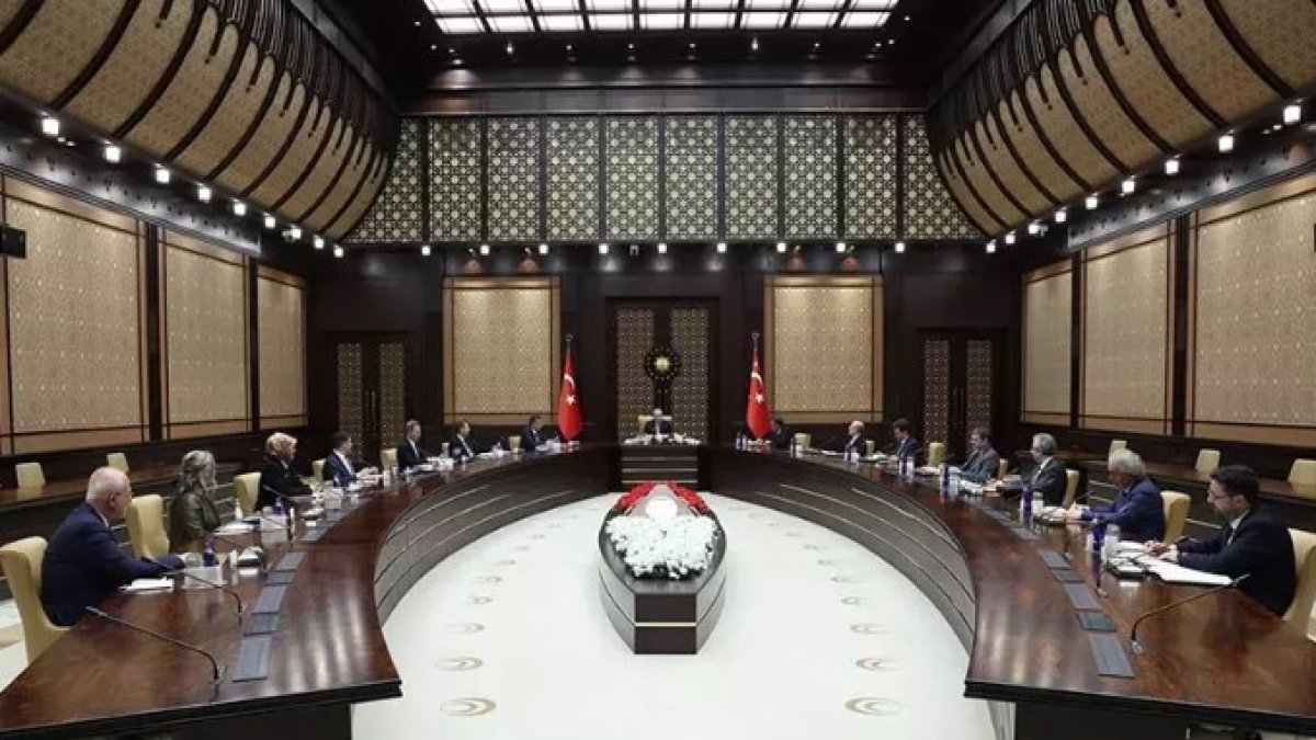 Erdoğan, Politika Kurulu başkanvekillerini kabul etti