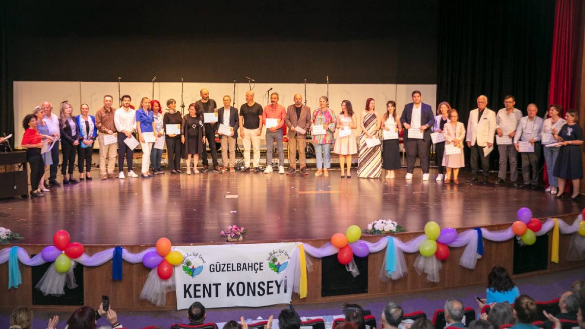 Güzelbahçe’de 3. Yaş Üniversitesi 1’inci dönem etkinliği düzenledi