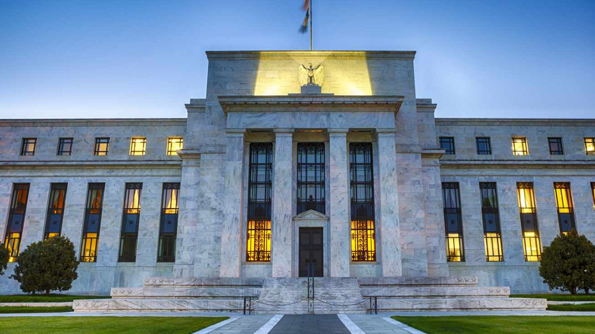 Fed'ten beklenen karar: Politika faizi sabit kaldı