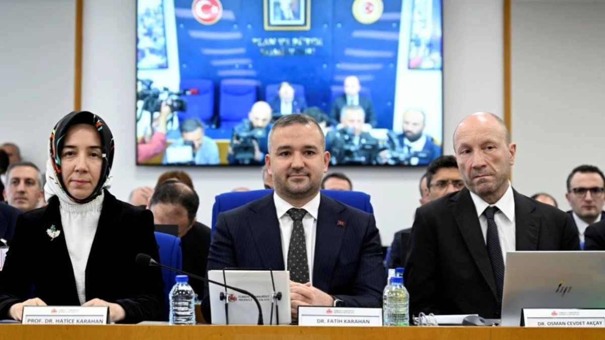 MB Başkanı Karahan, İmamoğlu’nun tutuklanmasının maliyetini maç sonucu ile anlattı: ‘Gol yedik ama kazandık’