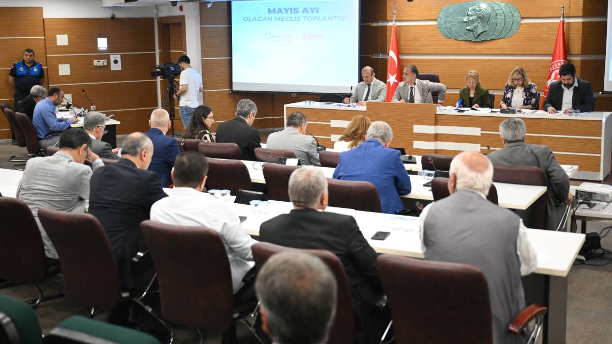 Bornova’da kesin hesaba meclis onayı