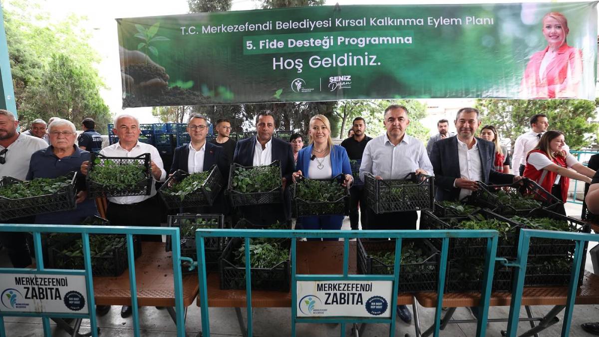 Merkezefendi Belediyesinden üreticilere fide desteği