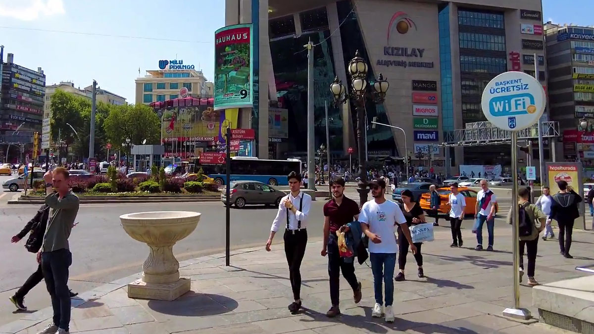 Ankara, dünyanın en mutlu şehirleri listesinde sondan 3. oldu! 200 şehirlik listede Türkiye'den 3 şehir yer aldı