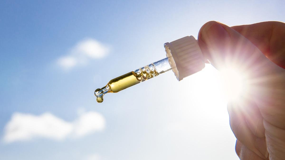 Bu iki noktaya bastığınızda ağrı hissediyorsanız dikkat: D vitamini eksikliğinin habercisi olabilir