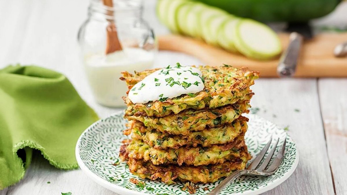 İster ana yemek deyin, ister aperatif! Her türlüsü çok lezzetli oluyor! Herke 3’er 5’er tane yiyecek