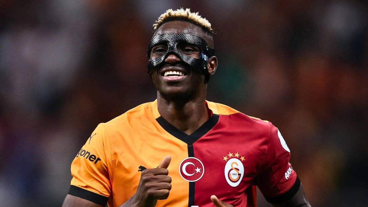 Osimhen 120 yıllık kulüp rekoruna göz dikti! 2 gol daha atarsa Galatasaray tarihine geçecek