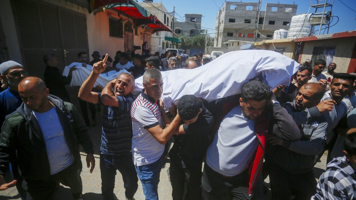 Gazze’de can kayıpları 52 bini aştı