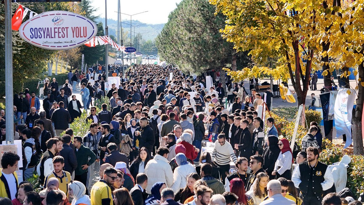 Karabük Üniversitesi’nin düzenlediği Sosyalfest’25 bu yıl Ankara’da