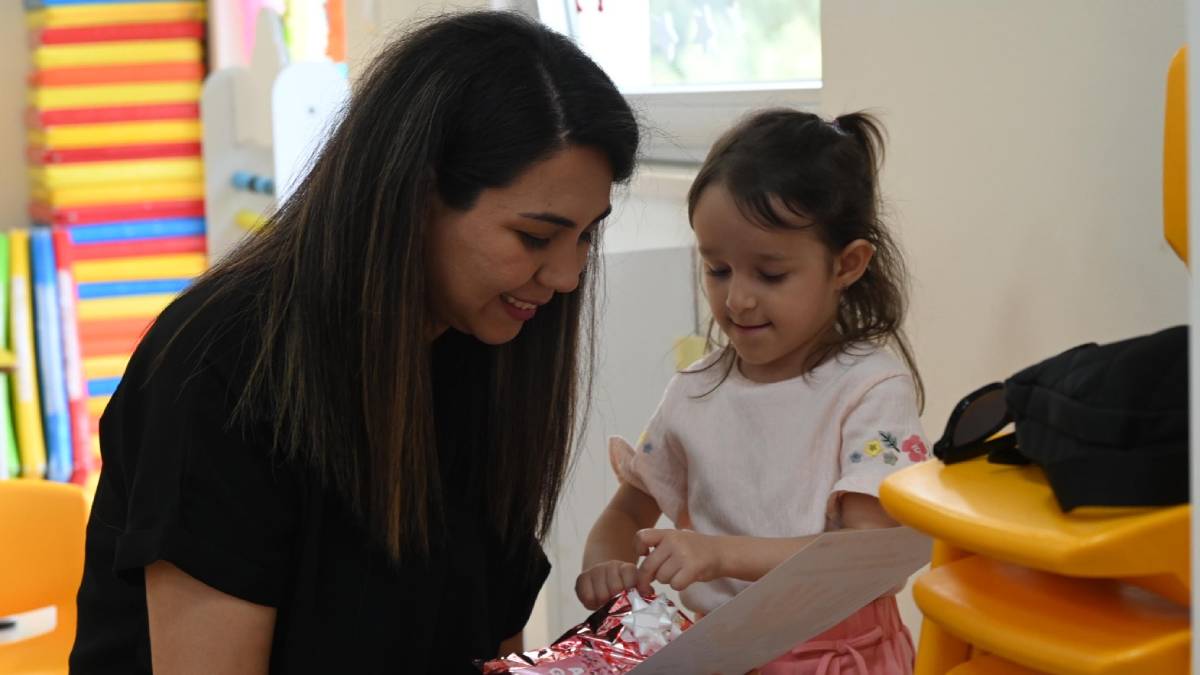 Minikler annelerinin Anneler Günü’nü kutladı