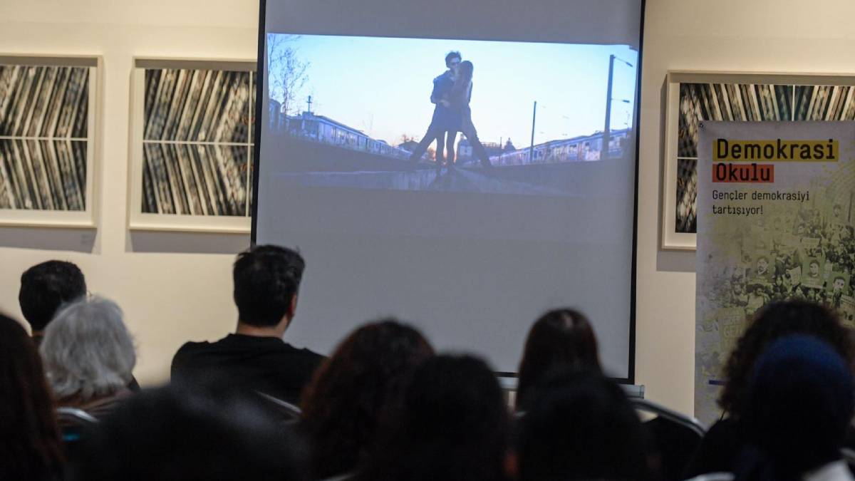 Akdeniz Akademisi Demokrasi Okulu açıldı