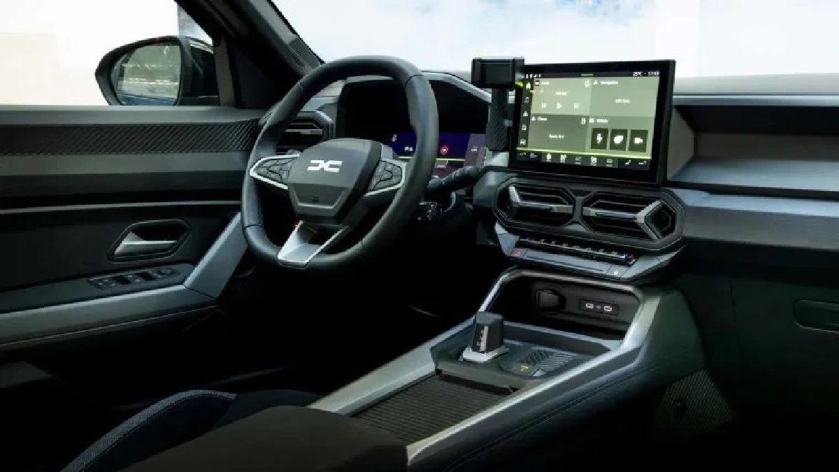 Türkiye’nin en kullanışlı aracı! Hem büyük hem de SUV! Dev ailelerin tercihi: 7 kişi birden binebiliyor