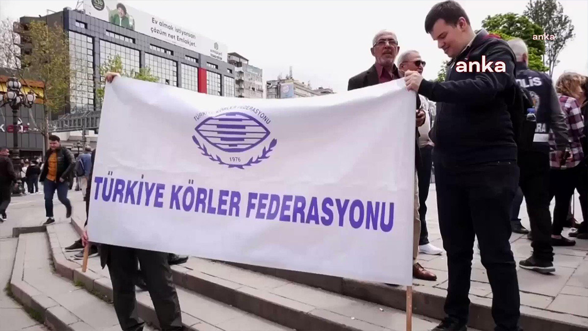 Türkiye Körler Federasyonu'ndan 'Engelliler Haftası' açıklaması:  Nutuk değil, hak istiyoruz