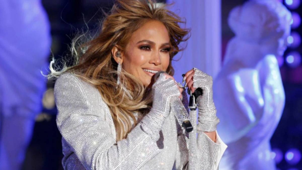 Jennifer Lopez gelmeden konser biletlerine zam