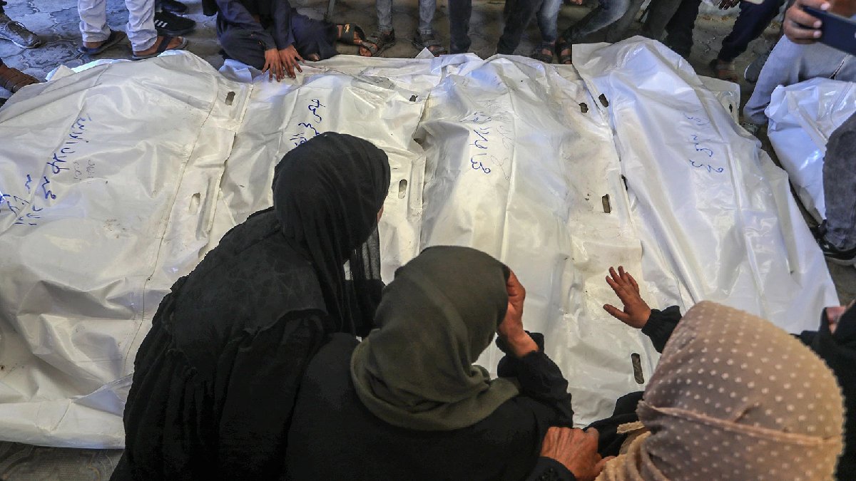 Gazze'de can kaybı 52 bin 829'a yükseldi