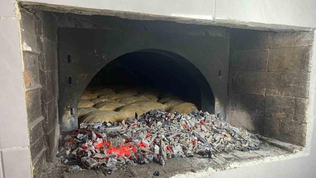 600 yıllık lezzet Ankara’da hayat buldu! ‘Kutludüğün’ olarak biliniyor, tanesi 60 TL’den yok satıyor! Bulan kaçırmadan alıyor